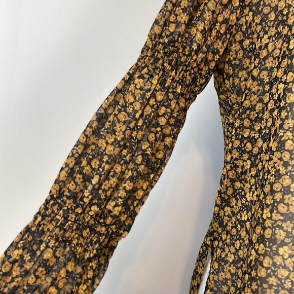 Zara Yellow and Black Ditsy Floral Button Up Ruched Sleeve Blouse. Size Small. - Picture 5 of 11